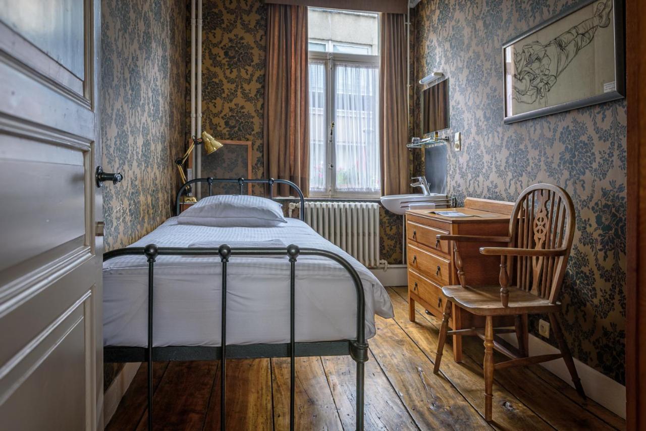 Отель Talbot House Поперинге Экстерьер фото